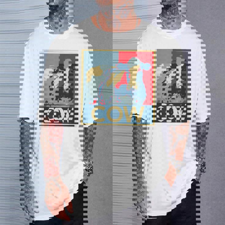 面白い 牛 牧場 動物 男性 面白い ギフト 子供 農業 農場 Tシャツ 彼への贈り物