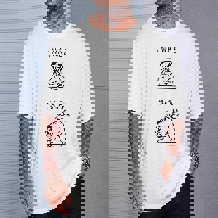 面白いtシャツ 面白いパグヨガのポーズ パグ好きなパグの飼い主さん Tシャツ 彼への贈り物