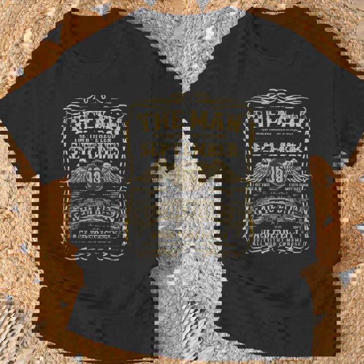 1963年9月 61歳の誕生日プレゼント 男性用 61歳の誕生日プレゼント Tシャツ 高齢者への贈り物