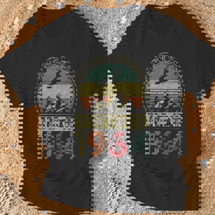 1964年ヴィンテージ、限定版、61歳の誕生日、61歳 Tシャツ 高齢者への贈り物