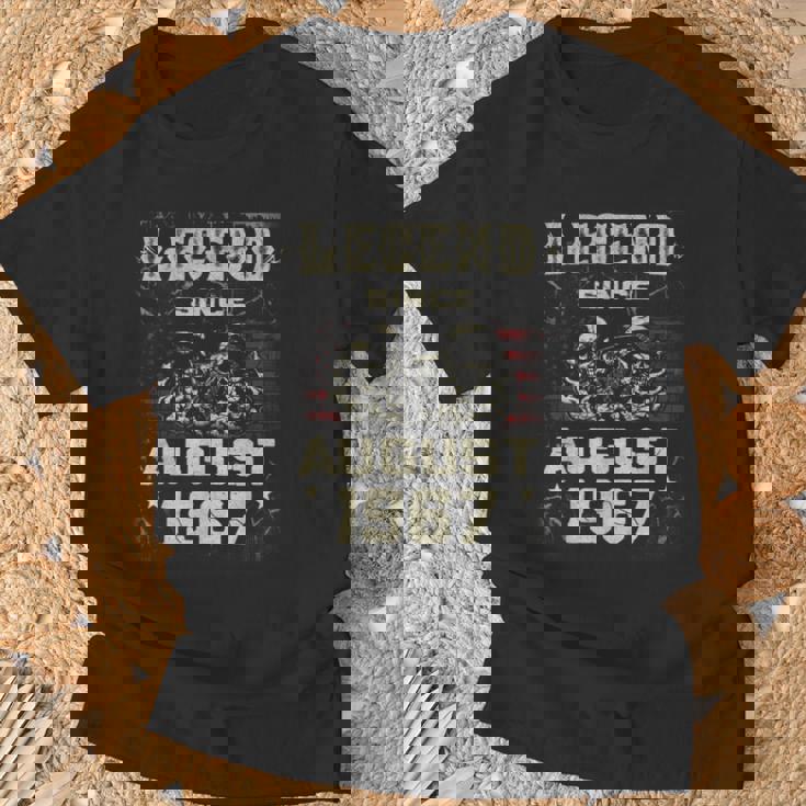 1967年8月より伝説 1967年8月生まれの誕生日 Tシャツ 高齢者への贈り物