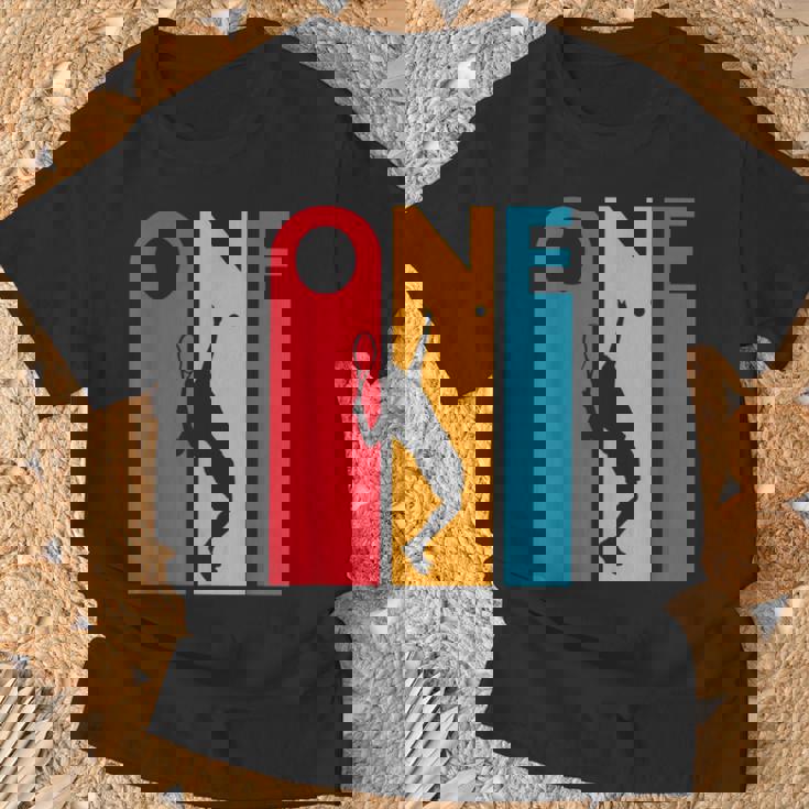 1歳の誕生日ギフト ヴィンテージ テニス 誕生日 1歳 Tシャツ 高齢者への贈り物