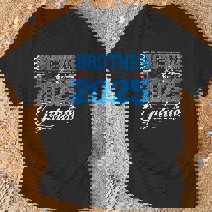 2025年度シニア卒業生男女の自慢兄弟 Tシャツ 高齢者への贈り物