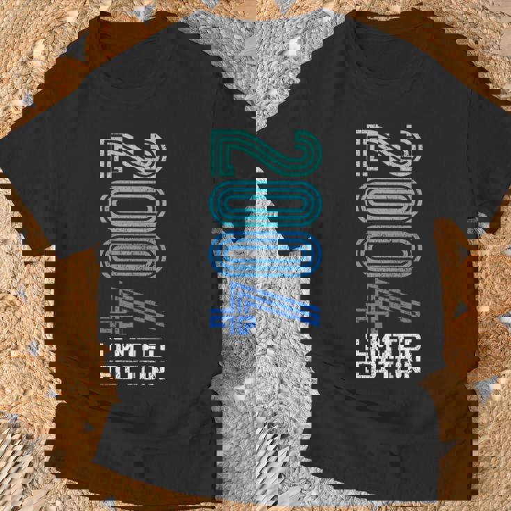 20歳の誕生日プレゼント 女の子 男の子 2004 限定版 Tシャツ 高齢者への贈り物