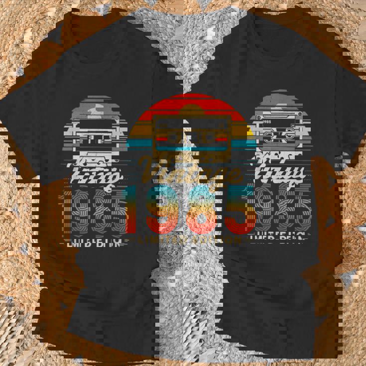 40歳 ギフト ヴィンテージ 1985年生まれ レトロ 40歳の誕生日 Tシャツ 高齢者への贈り物