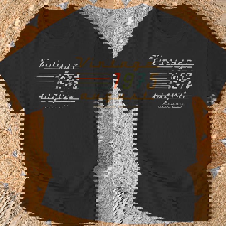 50歳の誕生日プレゼント 男性用 1975年8月 50歳 誕生日 Tシャツ 高齢者への贈り物