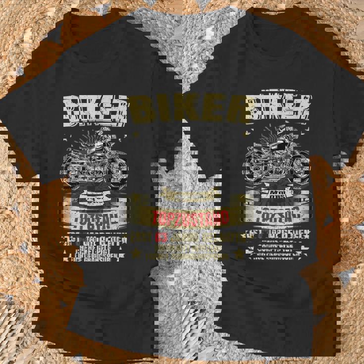 メンズ 63歳の誕生日 男性 バイカー オートバイ レジェンド ギフトアイデア Tシャツ 高齢者への贈り物