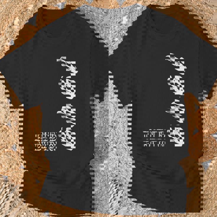 76歳の誕生日 男性 女性 76歳 1949年 装飾 おもしろギフト Tシャツ 高齢者への贈り物