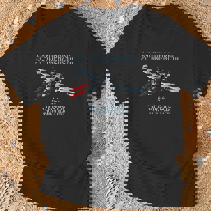 A-10 Warthog アタックジェット A-10 サンダーボルト Tシャツ 高齢者への贈り物