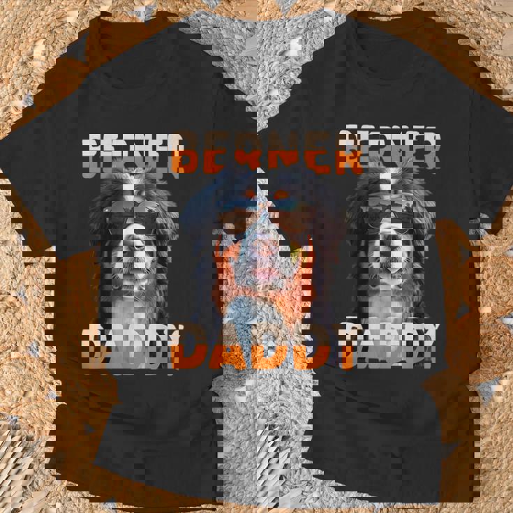 Berner Daddyバーニーズマウンテンドッグ お父さん 犬 お父さん 父の日 バーニーズ お父さん Tシャツ 高齢者への贈り物