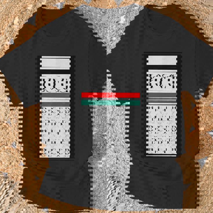 Bocci ぼっち ロゴ 総柄 緑 赤 イタリア国旗風【変なデザイン屋さん】陰キャ オタク ブランド パロディ 面白 Tシャツ 高齢者への贈り物