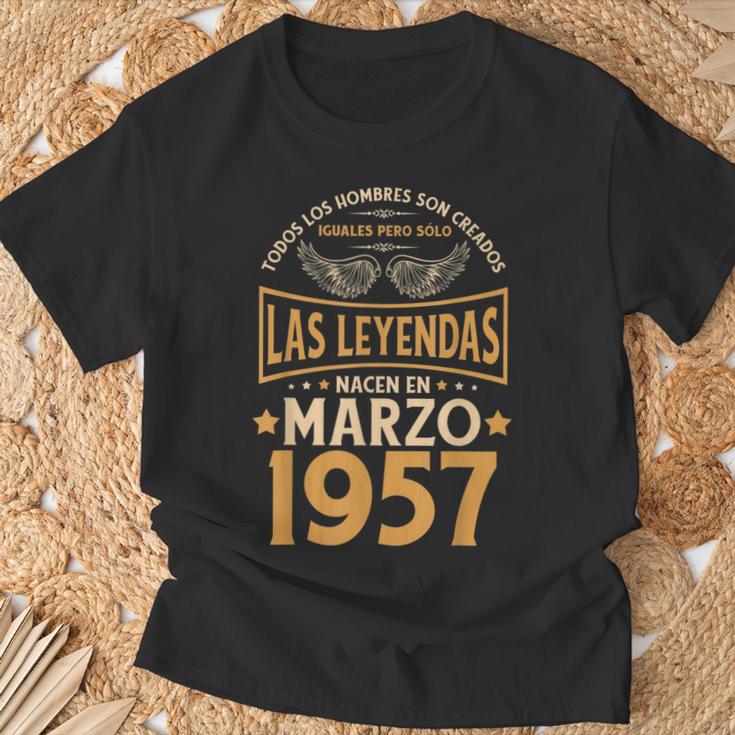 Cumpleaños Hombre Regalos Las Leyendas Marzo 1957 Camiseta unisex Regalos para ancianos
