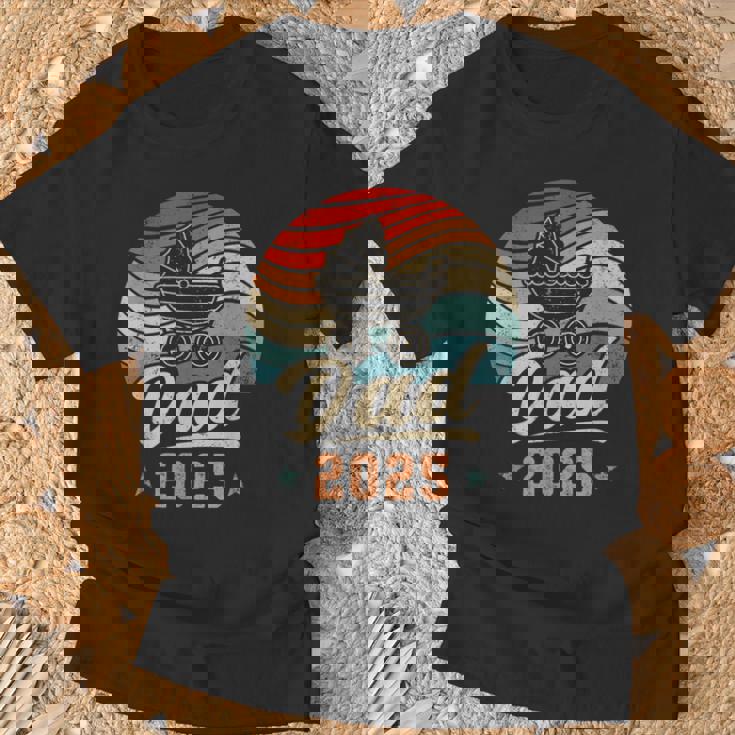 Dad 2025 歳 新しい父親 赤ちゃん発表 父性 Tシャツ 高齢者への贈り物