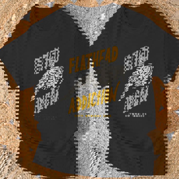 Flathead Addiction マゴチ 釣り Tシャツ 高齢者への贈り物