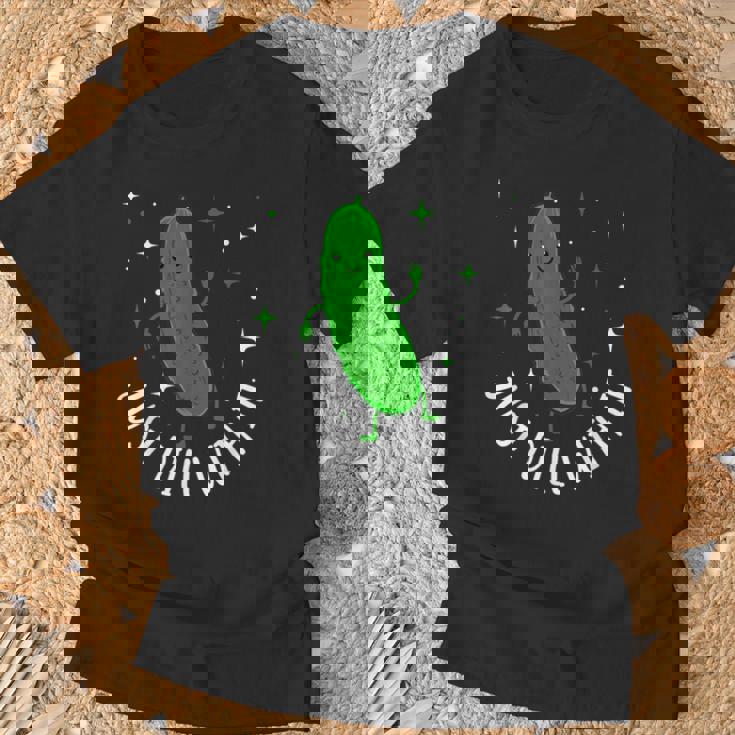 Bun Pickle-Just Dill With It Tシャツ 高齢者への贈り物