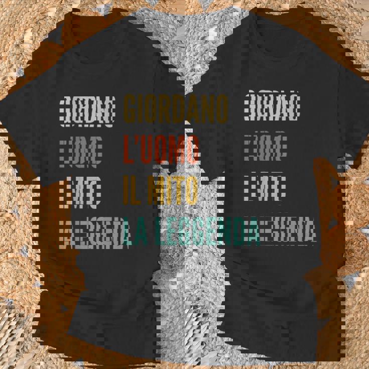 Italian First Name Giordano Tシャツ 高齢者への贈り物