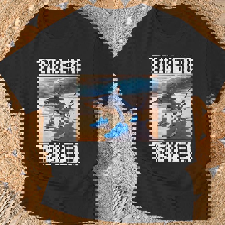 Tralalero Tralala イタリア Brainrot Gen Z Tシャツ 高齢者への贈り物