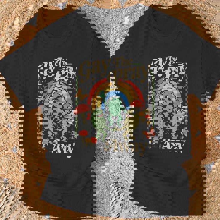Gay The Pray Away レインボー 面白い ミーム カエル Lgbt プライド Lgbtq Tシャツ 高齢者への贈り物