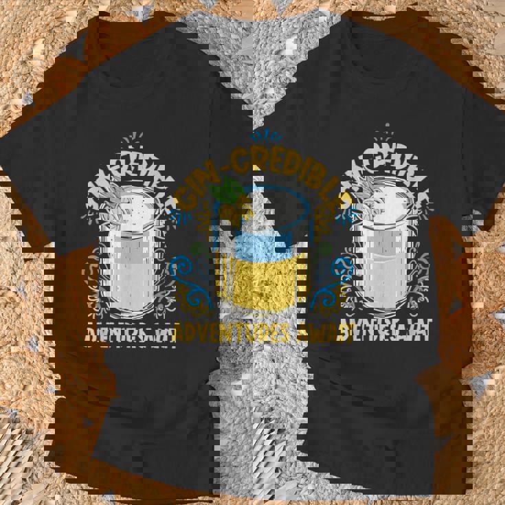 Gin And Tonicの言葉 ジンラバーズ ジングラスのジンドリンカー Tシャツ 高齢者への贈り物