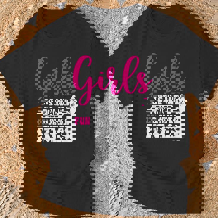 Girls Just Want To Have Fundamental Rights Tシャツ 高齢者への贈り物