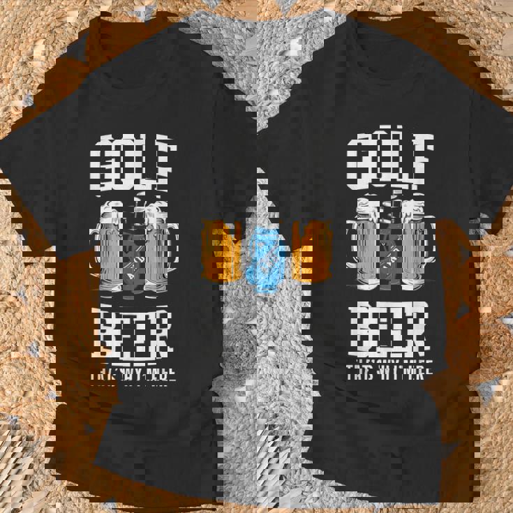 Golf And Beer That's Why I'm Here ゴルフ ビールを飲む人 Tシャツ 高齢者への贈り物