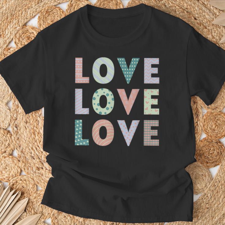 Gráfico Love Love Love Diseño Retro Con Mensaje Positivo Camiseta unisex Regalos para ancianos