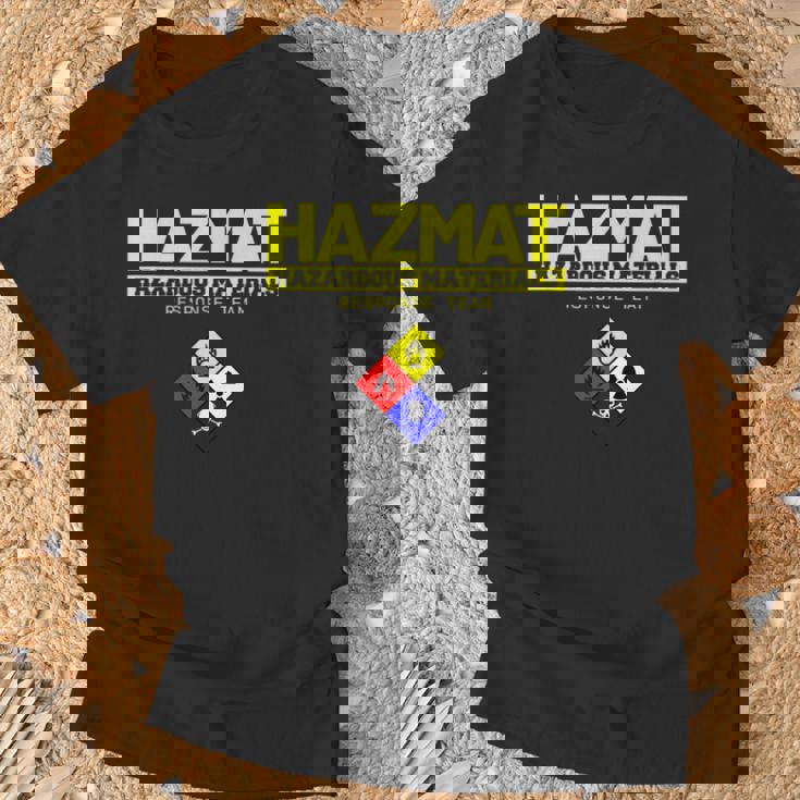 Hazmat 危険物対応チーム技術者tシャツ Tシャツ 高齢者への贈り物