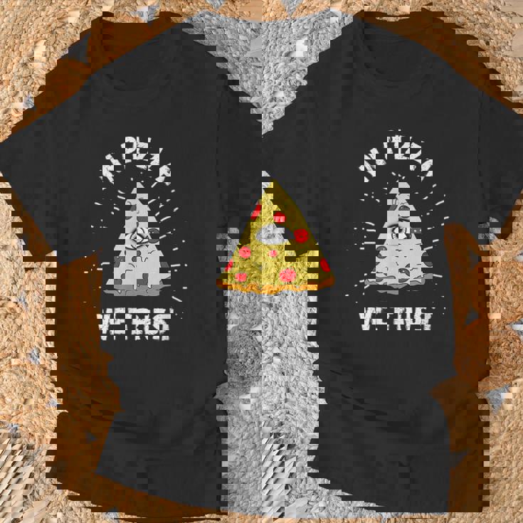 In Pizza We Trust Alleeing Eye Illuminati Faith Tシャツ 高齢者への贈り物