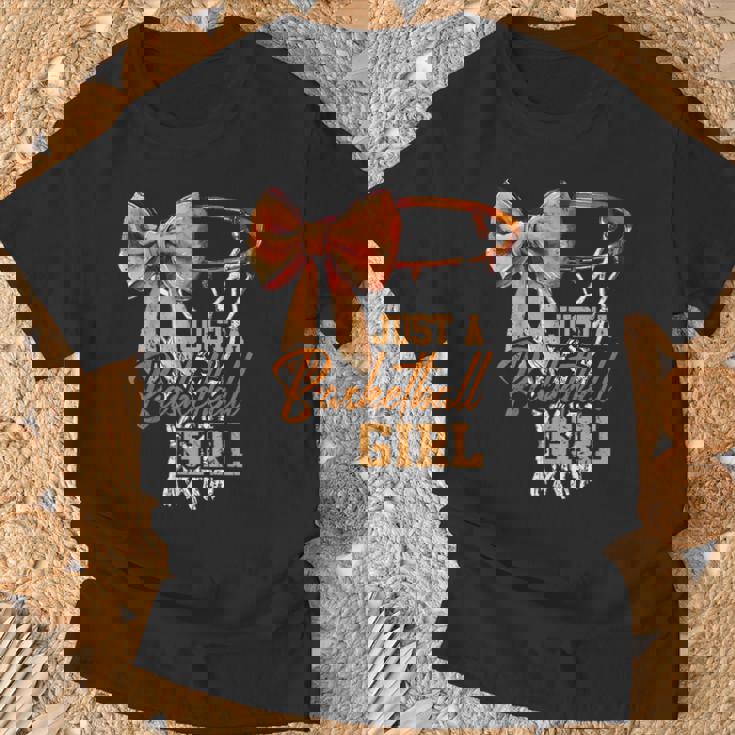 Just A Basketball Girl キュート コケット リボン バスケットボール選手 ガールズ Tシャツ 高齢者への贈り物