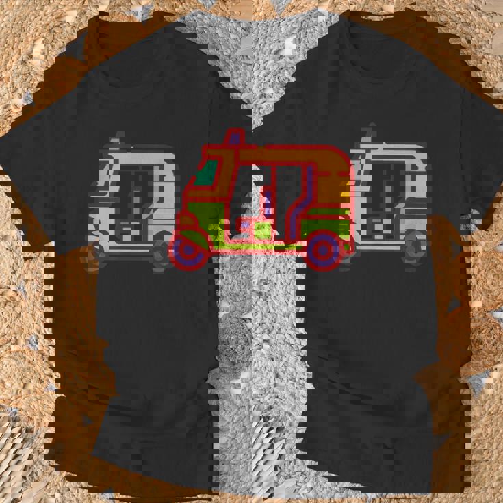 Keralite Malayaliの自動車人力車愛好家面白いインド Tシャツ 高齢者への贈り物