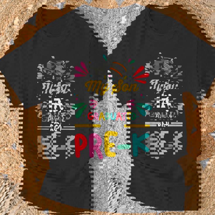 Mi Hijoe Ha Graduado De Pre-Kínder Pre-Kínder Camiseta unisex Regalos para ancianos
