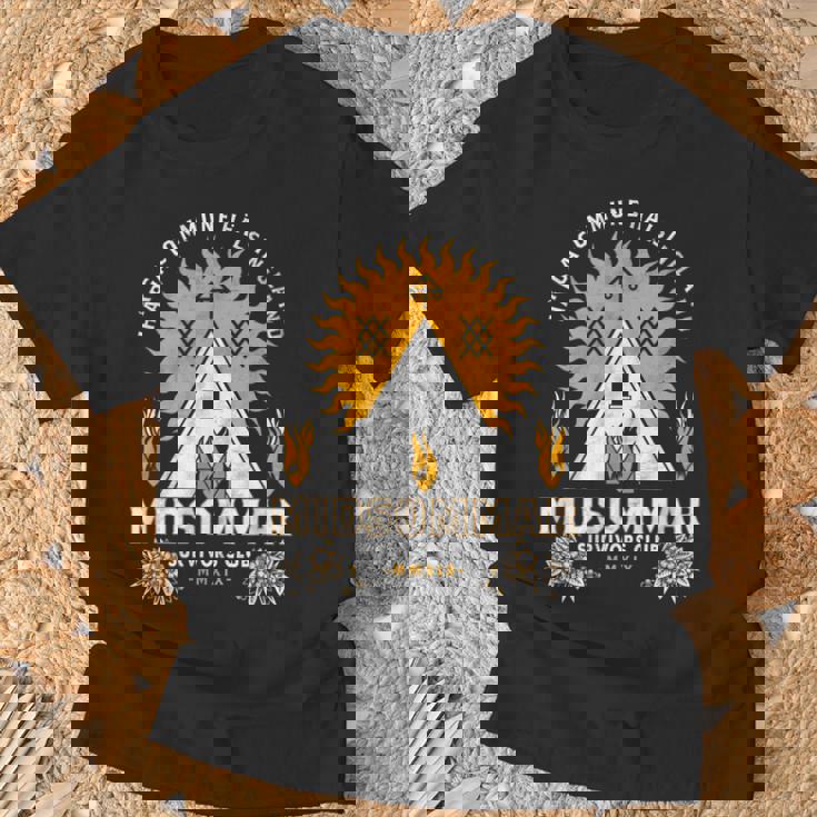 Midsommarurvival Club 怖いホラー サマーフェスティバル Tシャツ 高齢者への贈り物