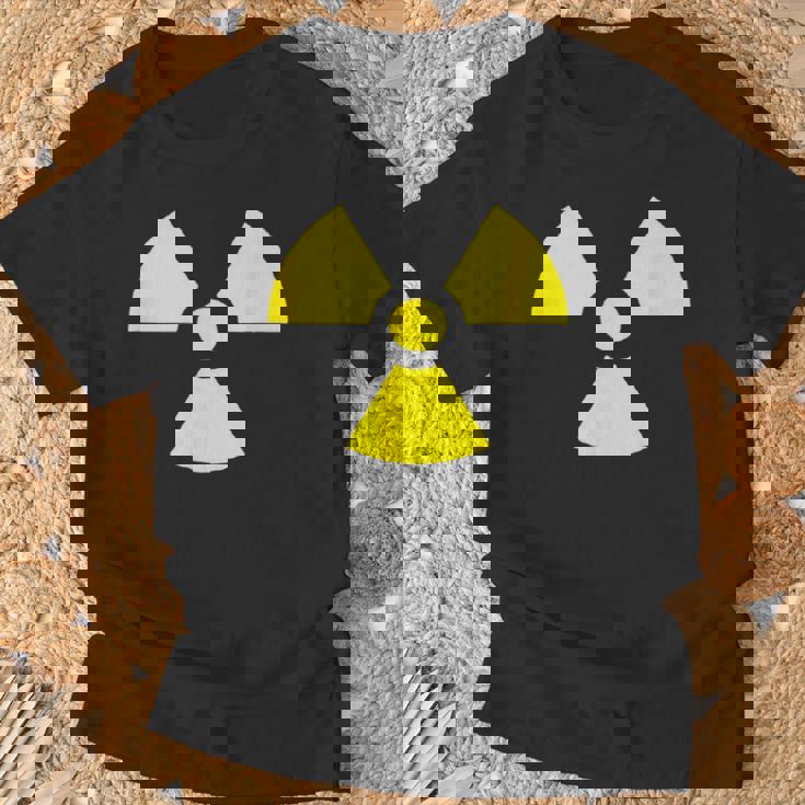 Nuclear 警告 放射線 危険 サイン 放射線活動 Tシャツ 高齢者への贈り物