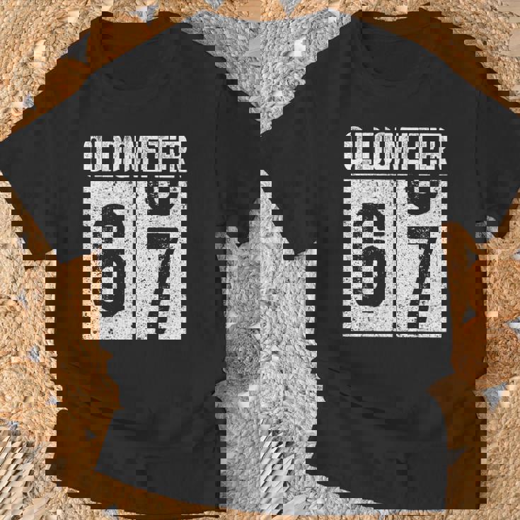 Oldometer 67 67歳の誕生日ギフトシャツ Tシャツ 高齢者への贈り物