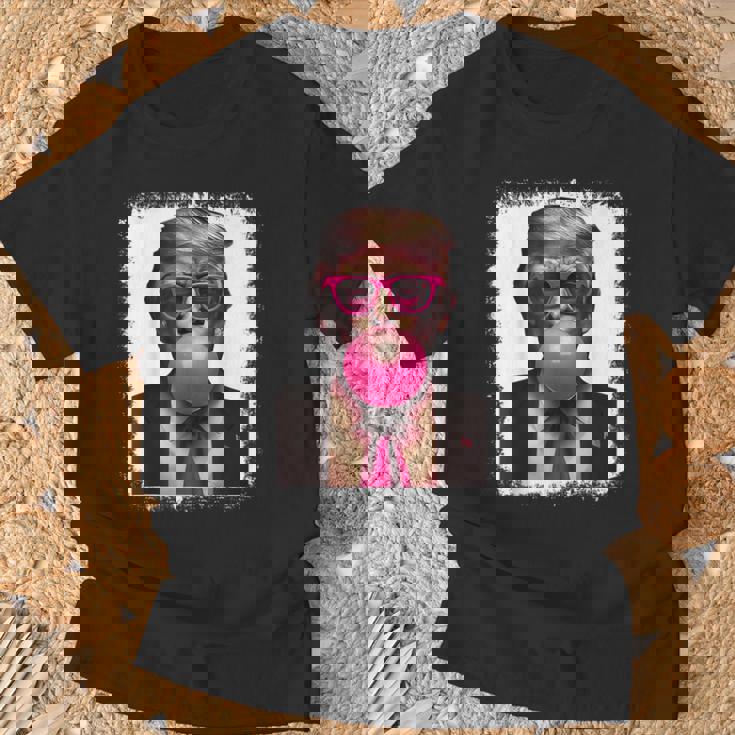 Pro Trump Bubble Gum Pink Glasses Donald Trump Tシャツ 高齢者への贈り物