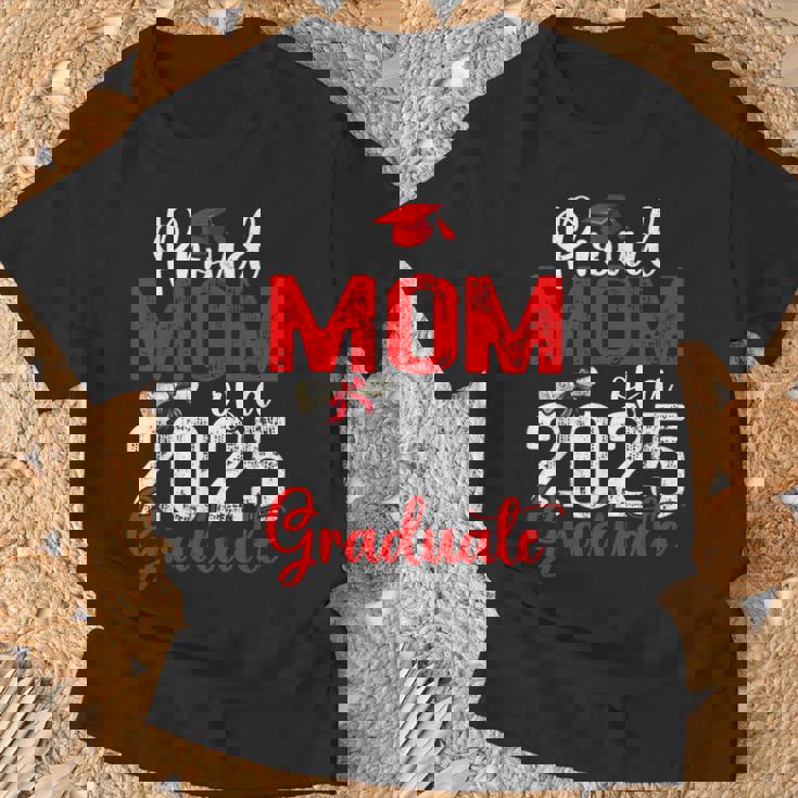 Proud Mom Of A Class Of 2025 Graduate Senior Graduation T-Shirt Gifts for Old Men