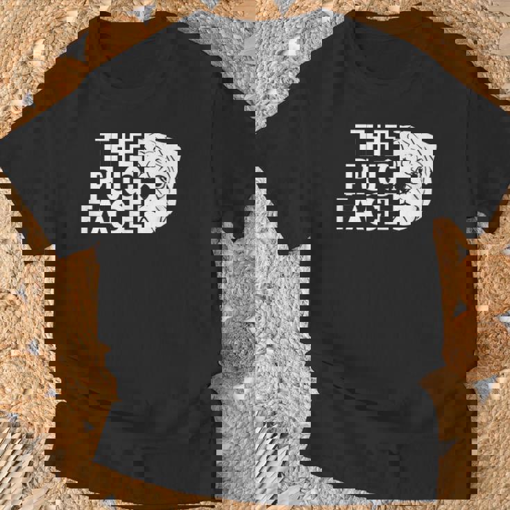 The Pug Face Tシャツ 高齢者への贈り物