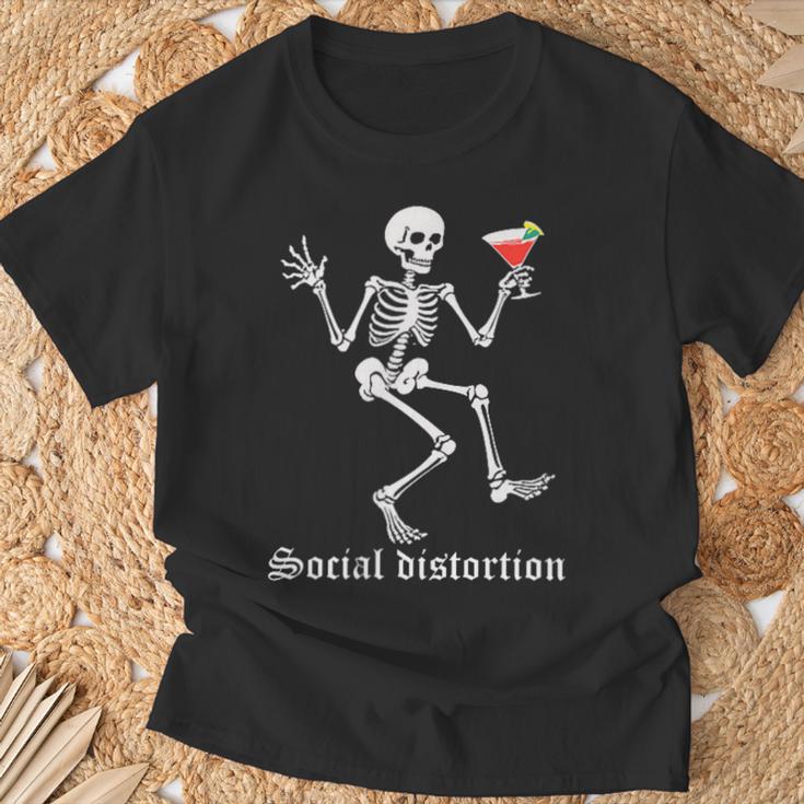 Social Distortions スケルトン ドリンクパーティー ミニマリスト Tシャツ 高齢者への贈り物