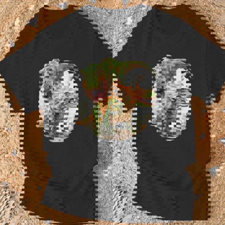 T-Rexs トリケラトプス・ファイティング Tシャツ 高齢者への贈り物