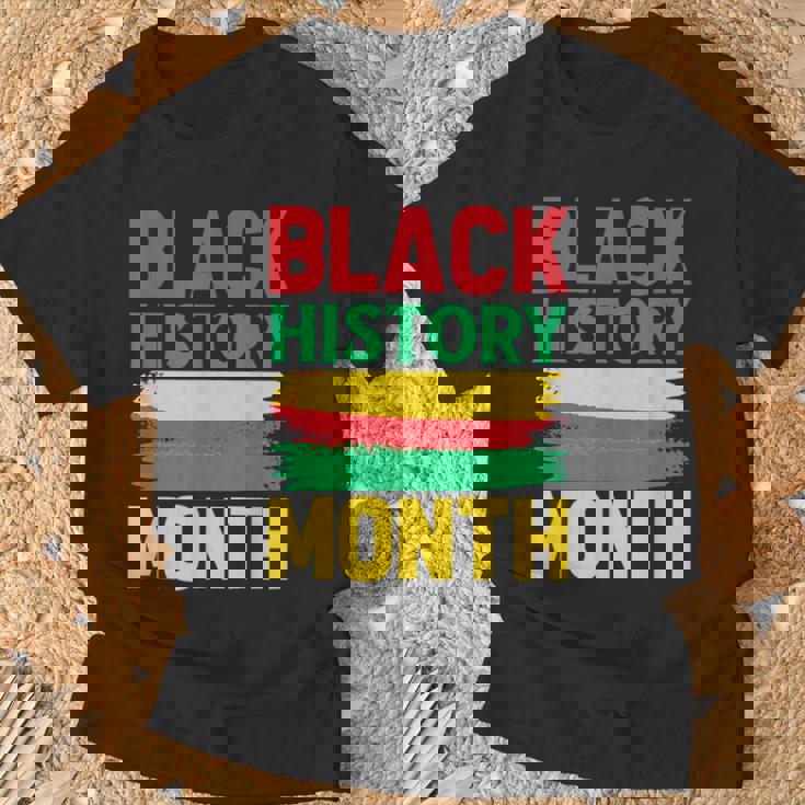 History Month ペイントブラシ ジューンティーンス ブラックヒストリー Tシャツ 高齢者への贈り物