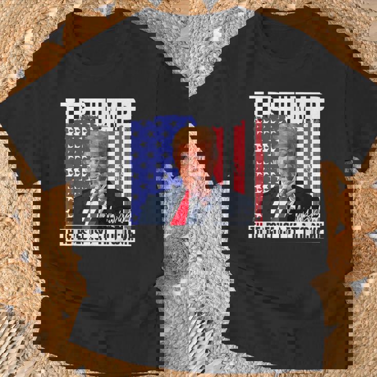 Trump The Best Is Yet To Come アメリカの国旗 ドナルド・トランプ Tシャツ 高齢者への贈り物