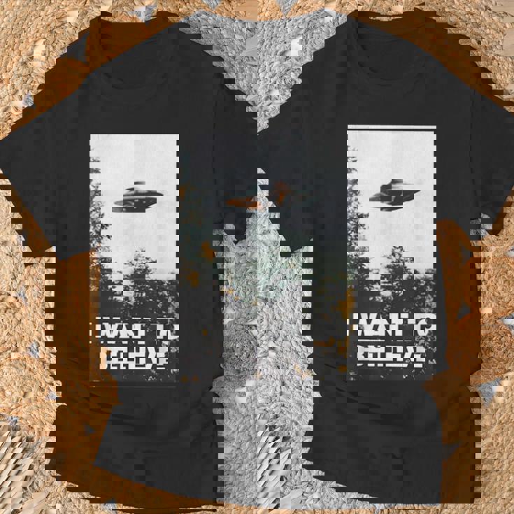 Ufoシャツ I Want To Believe Alien Ufotシャツ Tシャツ 高齢者への贈り物