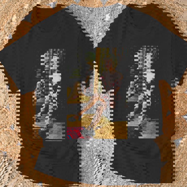 Usポップスター、シンディ・ローパー1993年撮影。 Tシャツ 高齢者への贈り物