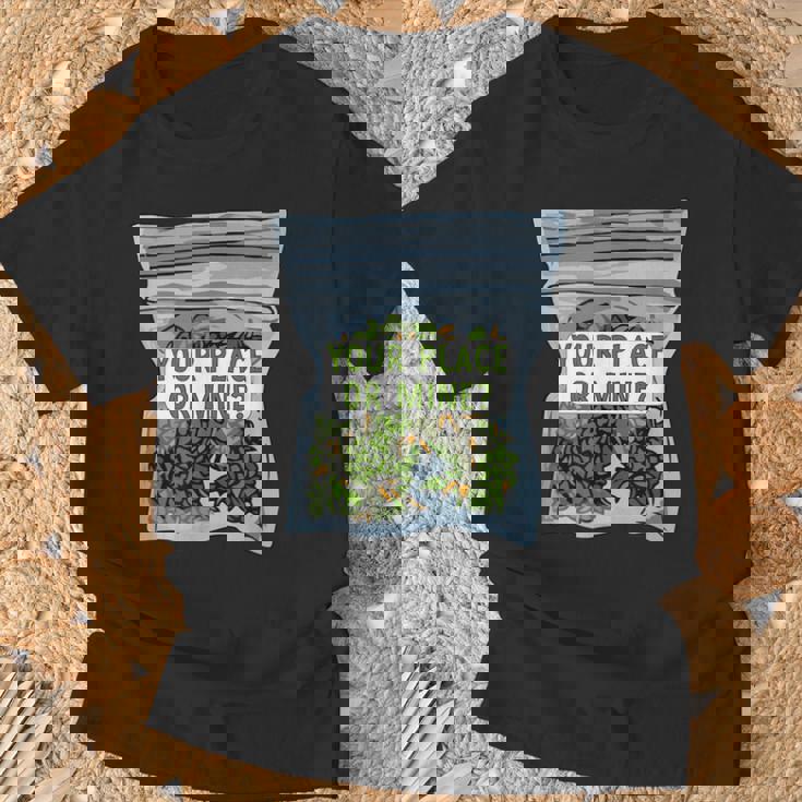 Your Place Or Mine Tシャツ 高齢者への贈り物