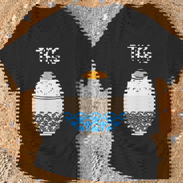 【Tkg】たまごかけごはん 卵 白飯 米 ご飯 おもしろ 可愛い 面白い ユーモア ギャグ ネタ ウケ狙い 笑える 変な Tシャツ 高齢者への贈り物