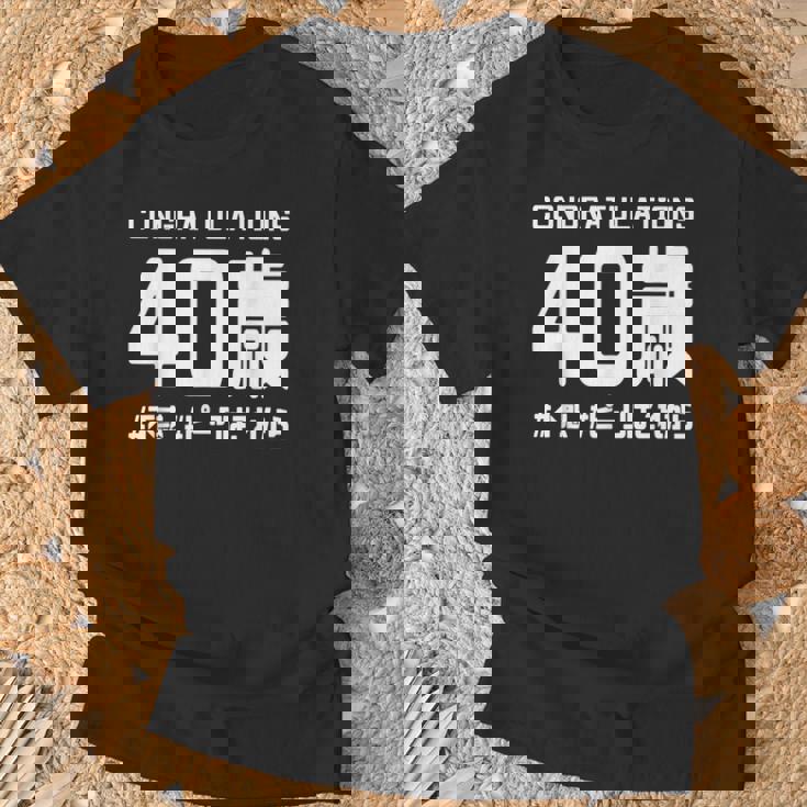 お誕生日 記念 四十歳 四十路 アラフォー 誕生日おめでとう ピークはこれから ハッシュタグ 不惑 おもしろ 誕生日 Tシャツ 高齢者への贈り物