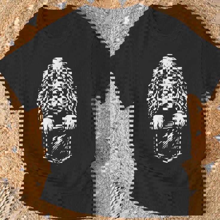 かわいいのぞくイングリッシュ コッカー スパニエル犬のグラフィック デザイン Tシャツ 高齢者への贈り物