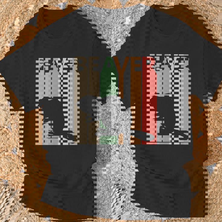 かわいいビーバーの動物 Tシャツ 高齢者への贈り物