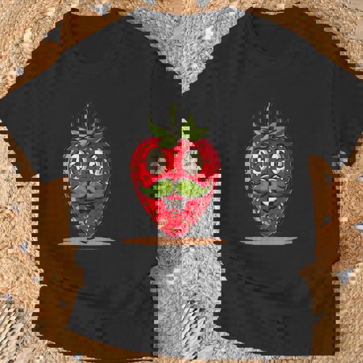 かわいい口ひげストロベリーコスチューム Tシャツ 高齢者への贈り物