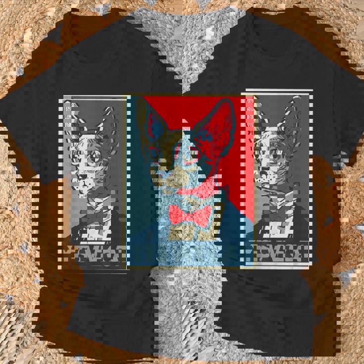 はい、私たちは面白い猫を社長として猫好きの猫好きの猫ルール面白い Tシャツ 高齢者への贈り物